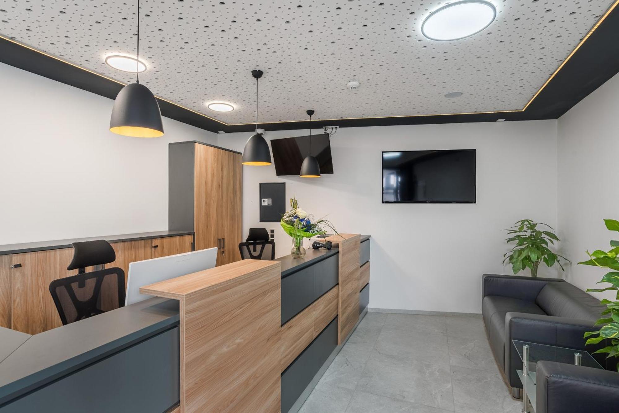 Hotel Montenegro Wormacja Zewnętrze zdjęcie