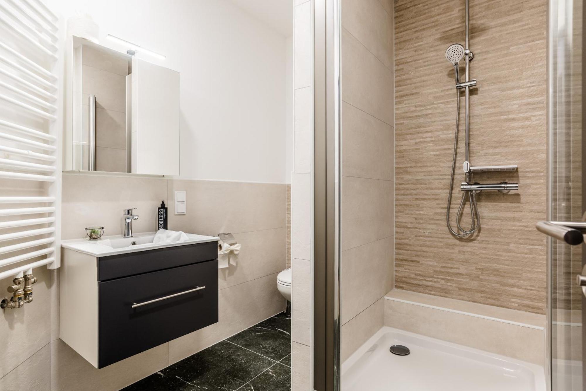 Hotel Montenegro Wormacja Zewnętrze zdjęcie