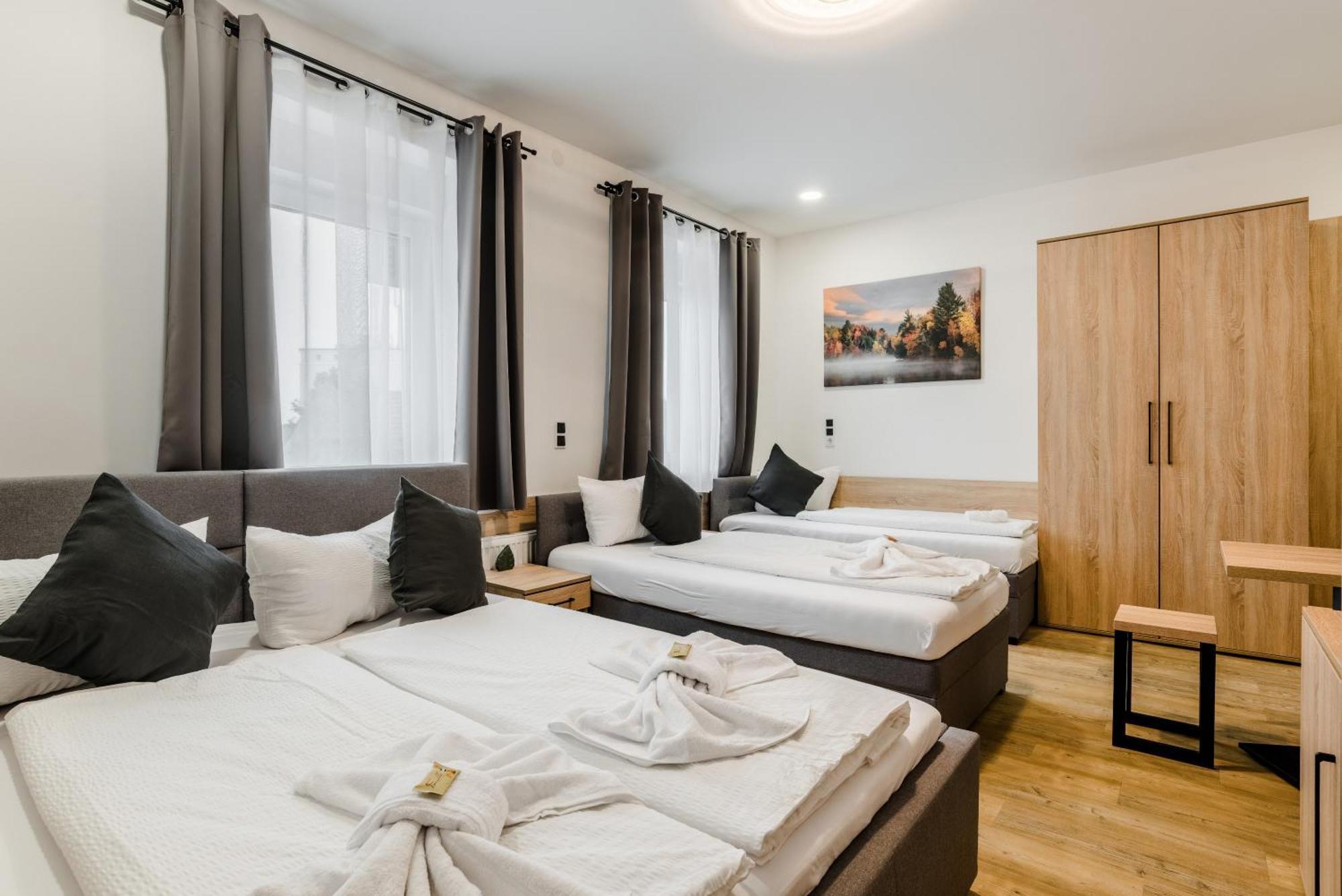Hotel Montenegro Wormacja Zewnętrze zdjęcie