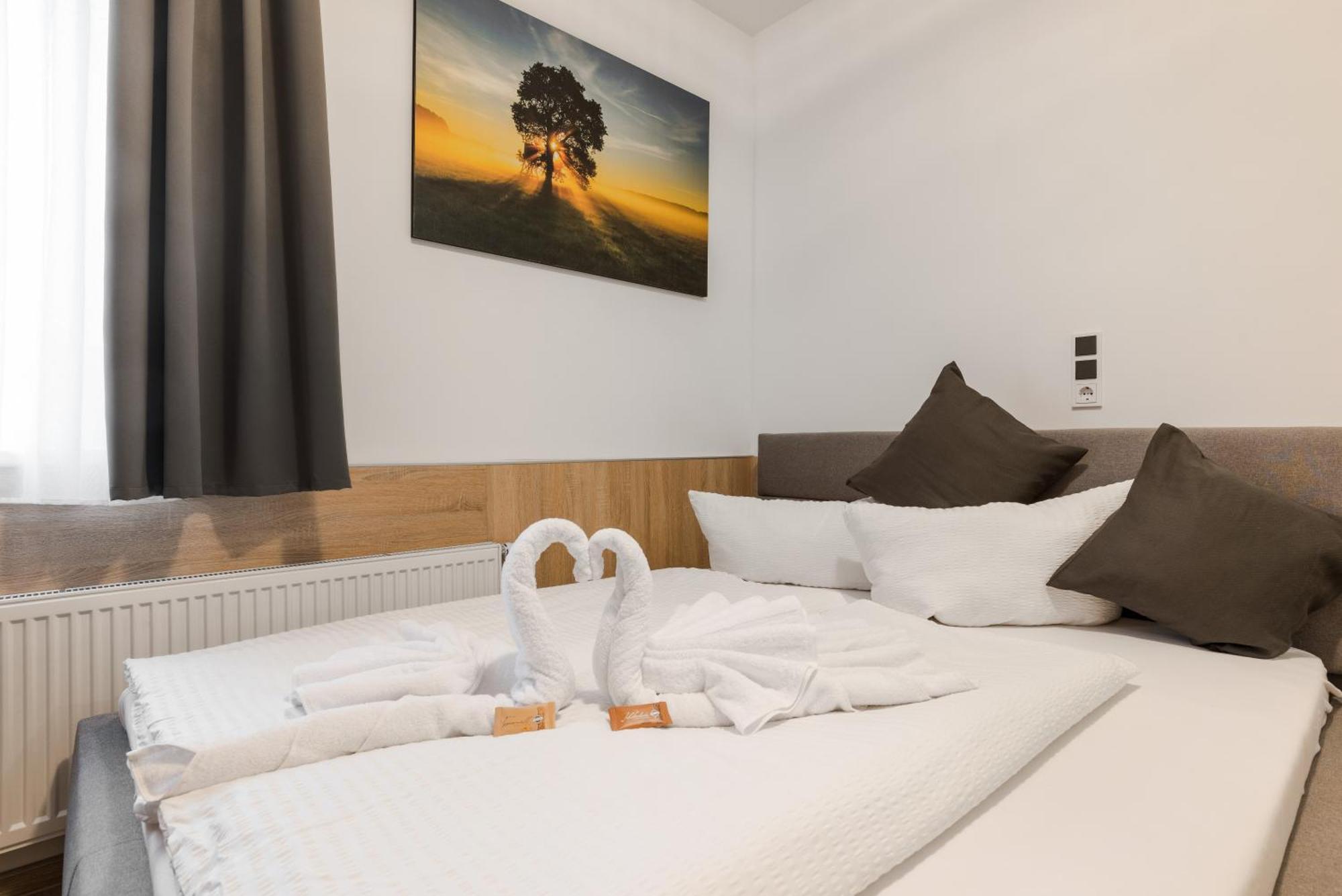 Hotel Montenegro Wormacja Zewnętrze zdjęcie