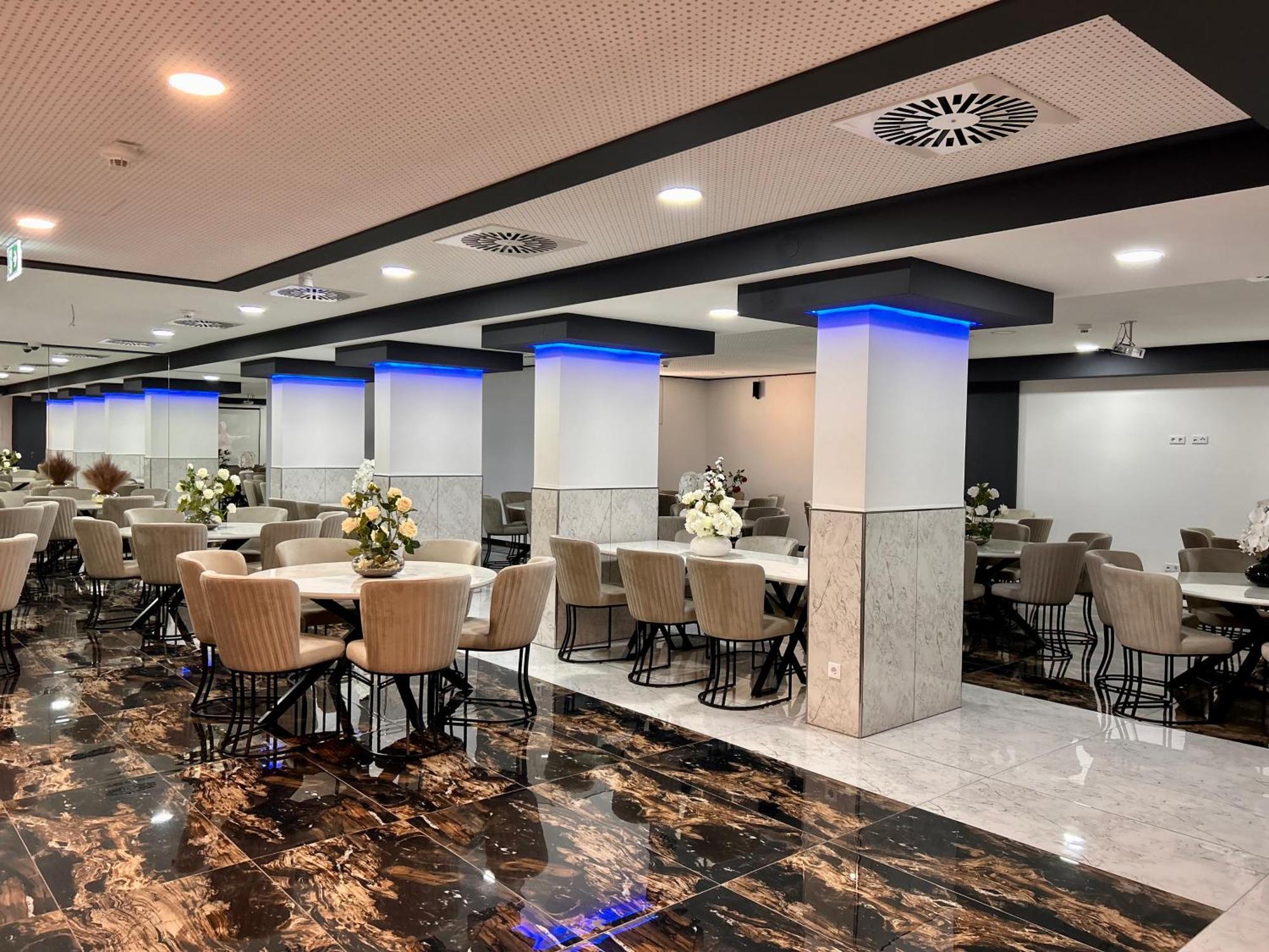 Hotel Montenegro Wormacja Zewnętrze zdjęcie